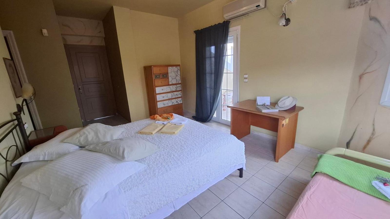 Acqui Villa Argostoli  Exteriör bild