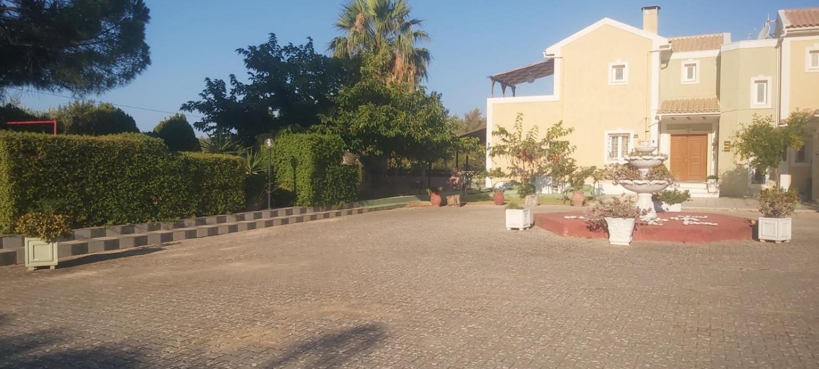 Acqui Villa Argostoli  Exteriör bild